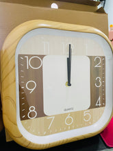 Cargar imagen en el visor de la galería, Reloj de pared MOD 738M2
