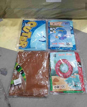 Cargar imagen en el visor de la galería, Flotador de piscina de dibujos animados para niños y adultos
