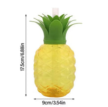 Cargar imagen en el visor de la galería, Botella de agua de plástico piña y fresa 350 ml
