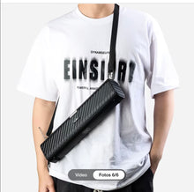 Cargar imagen en el visor de la galería, Altavoz inalámbrico de carga con paneles solares duales, altavoz estéreo con bajos, bandolera, altavoz portáti MOD V66
