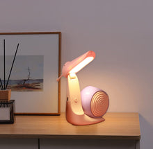 Cargar imagen en el visor de la galería, Lámpara De Escritorio caracola Plegable, Bonita Luz MOD TD199
