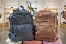 Cargar imagen en el visor de la galería, Mochila de moda MOD HE-3022

