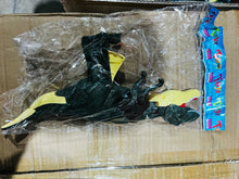Cargar imagen en el visor de la galería, Dinosaurio con luz y sonido sonido ZAZA MOD 202 -2B
