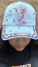 Cargar imagen en el visor de la galería, Gorra de dama decoración de perlas
