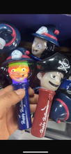 Cargar imagen en el visor de la galería, Lámpara de mano con luz y personaje de hallowen MOD 686184
