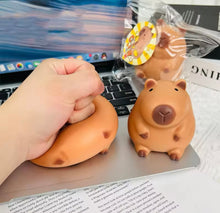 Cargar imagen en el visor de la galería, Squeeze de espuma Capybara MOD Z-21
