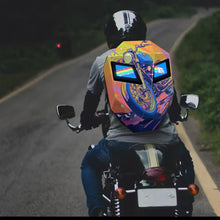 Cargar imagen en el visor de la galería, Mochila de motocicleta con ojos LED Iron Man Knight, ojos de LED impermeable, casco de viaje, carcasa dura, mochila para CASCO de Moto MOD GTX-9
