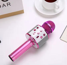 Cargar imagen en el visor de la galería, Micrófono de Karaoke inalámbrico Altavoz Bluetooth, controles multifunción Micrófono de mano portátil 5 en 1 para cantar para fiesta
