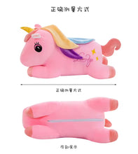 Cargar imagen en el visor de la galería, Almohada de felpa 2 en 1 con frazada, cojín con forma de unicornio arcoíris de dibujos animados
