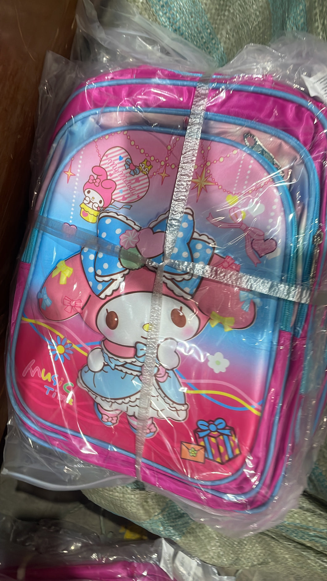 Mochila kawai para primaria MOD 618