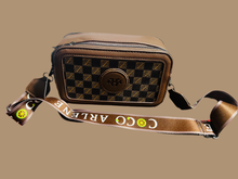 Cargar imagen en el visor de la galería, Bolsa bodycross moda MOD LD001
