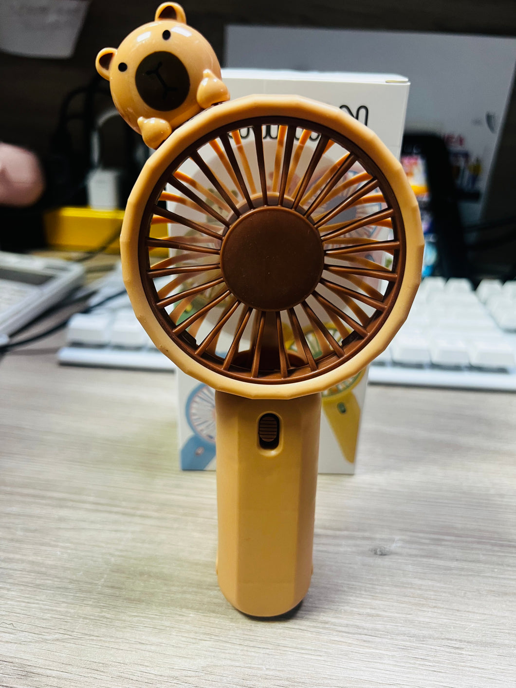 Ventilador portátil recargable Capybara MOD FS151