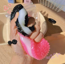 Cargar imagen en el visor de la galería, Squeeze galleta oreo aromática antiestrés GRANDE
