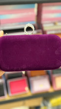 Cargar imagen en el visor de la galería, Bolsa de noche gamuza MOD 8984
