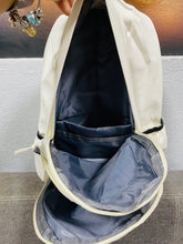 Cargar imagen en el visor de la galería, Mochila excelente calidad 46x30 cm  MOD LD-274
