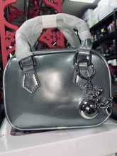 Cargar imagen en el visor de la galería, Bolsa de moda de charol suave MOD 58058
