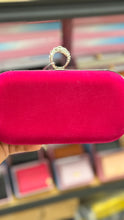 Cargar imagen en el visor de la galería, Bolsa de noche gamuza MOD 8984
