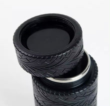 Cargar imagen en el visor de la galería, Taza de té y café con ruedas, vaso de agua interior de acero inoxidable, taza de neumático de coche MOD ZE-1470
