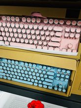 Cargar imagen en el visor de la galería, TK950 Teclado mecánico RGB RETROinalámbrico para máquina de escribir Punk, teclado ergonómico inalámbrico de modo Triple para oficina de juegos 5,0/2,4G/con cable
