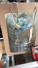 Cargar imagen en el visor de la galería, Arreglo de flores de peluche grande MOD CZHY-09228
