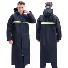 Cargar imagen en el visor de la galería, Impermeable de cierre y broche grueso MOD H-668
