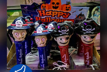 Cargar imagen en el visor de la galería, Lámpara de mano con luz y personaje de hallowen MOD 686184
