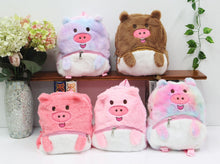 Cargar imagen en el visor de la galería, Mochila de peluche puerquito con luz MOD MJ-5
