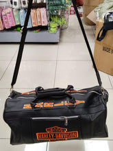Cargar imagen en el visor de la galería, Maleta para caballero de piel con soporte para moto / maleta de viaje MOD HD
