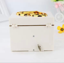 Cargar imagen en el visor de la galería, Caja de música Melodious para joyería, hermosa caja de música para joyería en demanda MOD YL2047
