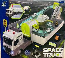 Cargar imagen en el visor de la galería, Camión Contenedor Grande Para Niños Con Pista De Transformación De Rompecabezas, Juguete Para Vehículo De Pista Espacial De Camión Grande Con Grúa De Vehículo De Ingeniería MOD JD605D
