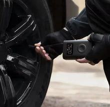 Cargar imagen en el visor de la galería, XIAOMI-bomba de aire MIJIA 2 Mini, compresor de aire eléctrico portátil, multiherramienta para baloncesto, coche, motocicleta y bicicleta
