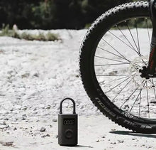 Cargar imagen en el visor de la galería, XIAOMI-bomba de aire MIJIA 2 Mini, compresor de aire eléctrico portátil, multiherramienta para baloncesto, coche, motocicleta y bicicleta

