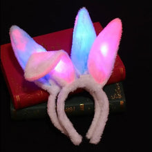 Cargar imagen en el visor de la galería, Diadema con Orejas de conejo y gato brillante, guirnalda de flores iluminadas, diadema de ratán, LED, disfraz de cumpleaños, boda y Halloween, regalo
