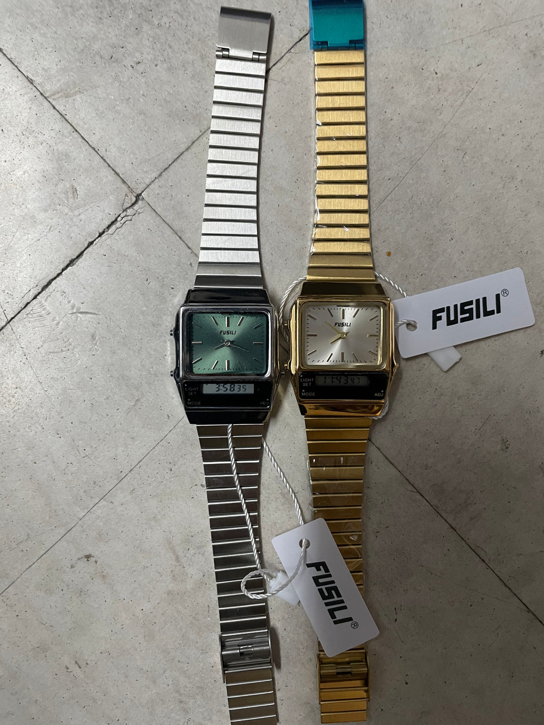 Reloj DIT manecillas y digital metal