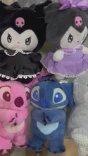Cargar y reproducir el video en el visor de la galería, Juguete nutria respiratoria  peluche de nutria marina Kawaii, animales de peluche suaves, muñecas de nutria de colores, muñeca de apaciguar para bebés MOD ZE-2835
