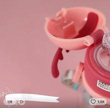 Cargar y reproducir el video en el visor de la galería, Botella de agua para niños kawaii XKD-1
