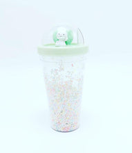 Cargar imagen en el visor de la galería, Vaso de 500 ml conejo  arcoíris moda kawai MOD 6683-1
