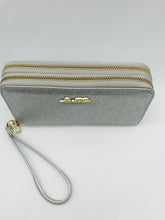 Cargar imagen en el visor de la galería, CARTERA PARA DAMA MOD Ap010 plata - mychinashop.com
