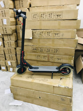 Cargar imagen en el visor de la galería, Patín eléctrico scooter adulto 30km/h llantas florecientes antiponchaduras de aluminio frenos de disco MOD SS2 batería 7.8 - mychinashop.com
