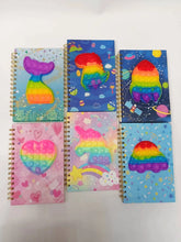 Cargar imagen en el visor de la galería, Cuadernos de dibujos animados Kawaii A5 para niños, juguetes antiestrés, alivio sensorial, descompresión, juguete blando para apretar pop it MOD 8657
