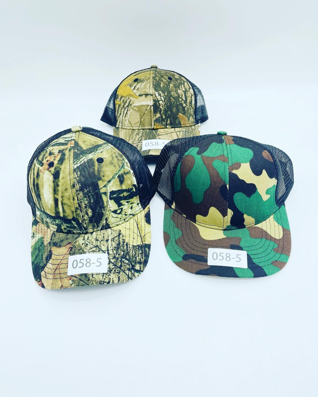 Gorra de malla camuflajeada MOD