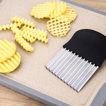 Cargar imagen en el visor de la galería, Rebanador de patatas fritas de acero inoxidable, cortador de masa, vegetales, frutas, arruga, cuchillo, cortador de patatas, máquina de patatas fritas Papas fritas onduladas Máquina para hacer papas fritas Rebanadora MOD16471-202
