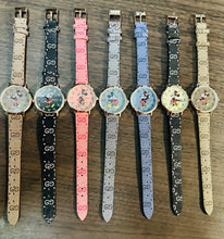 Cargar imagen en el visor de la galería, Reloj de dama gucc
