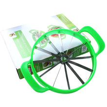 Cargar imagen en el visor de la galería, Cortador de sandía de acero, herramienta multifunción para cortar fruta
