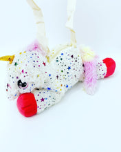 Cargar imagen en el visor de la galería, Mochila de peluche unicornio 878-A11
