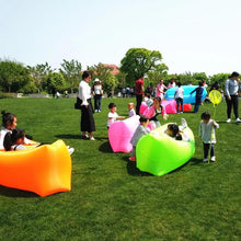 Cargar imagen en el visor de la galería, Tumbona inflable LAY ZEE LOUNG  para playa, saco de dormir ligero, hamaca de aire, sofá inflable rápido plegable para playa, Camping, viajes MOD JJP40
