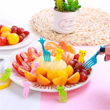 Cargar imagen en el visor de la galería, Mini Tenedor de fruta con dibujos de animales para niños, accesorios de decoración para fiesta, 10 pz
