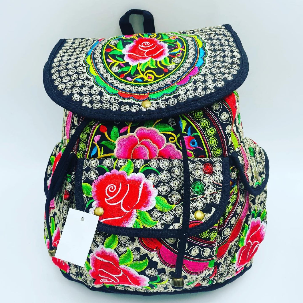 Mochila artesanal 3 diseños MOD FL417