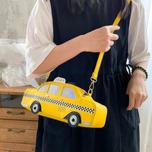 Cargar imagen en el visor de la galería, Bolsa de taxi 3D Funny New York Taxi Design Crossbody Bags for Women Fashion Car Shaped Shoulder Bag Harajuku Handbags and Purses
