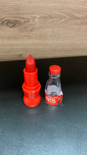 Cargar imagen en el visor de la galería, Lápiz labial mate para mujer MOD TS-138
